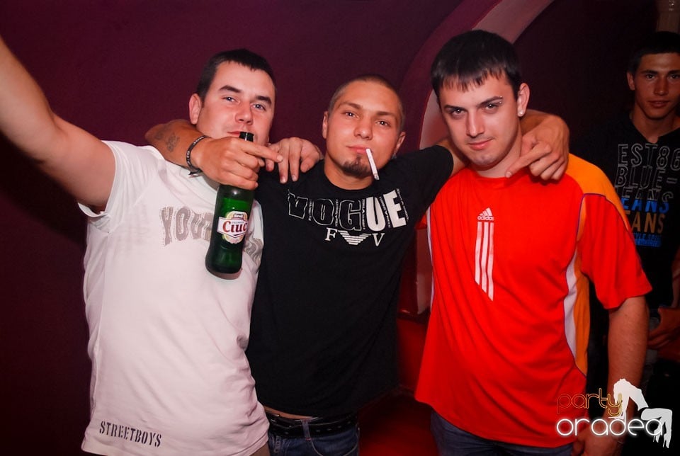 Romanian House Mafia în Club Atti's,