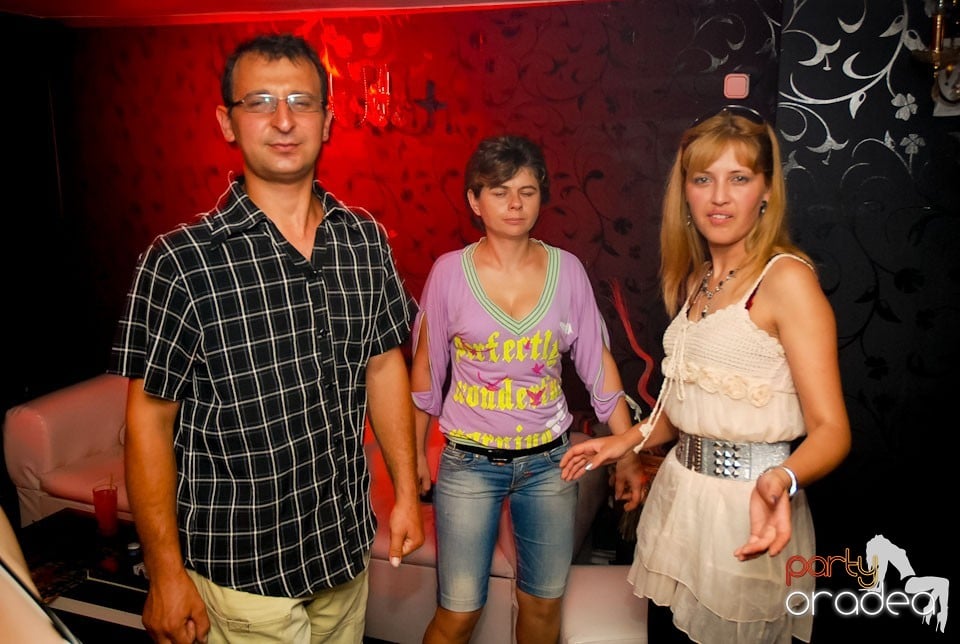 Romanian House Mafia în Club Atti's,