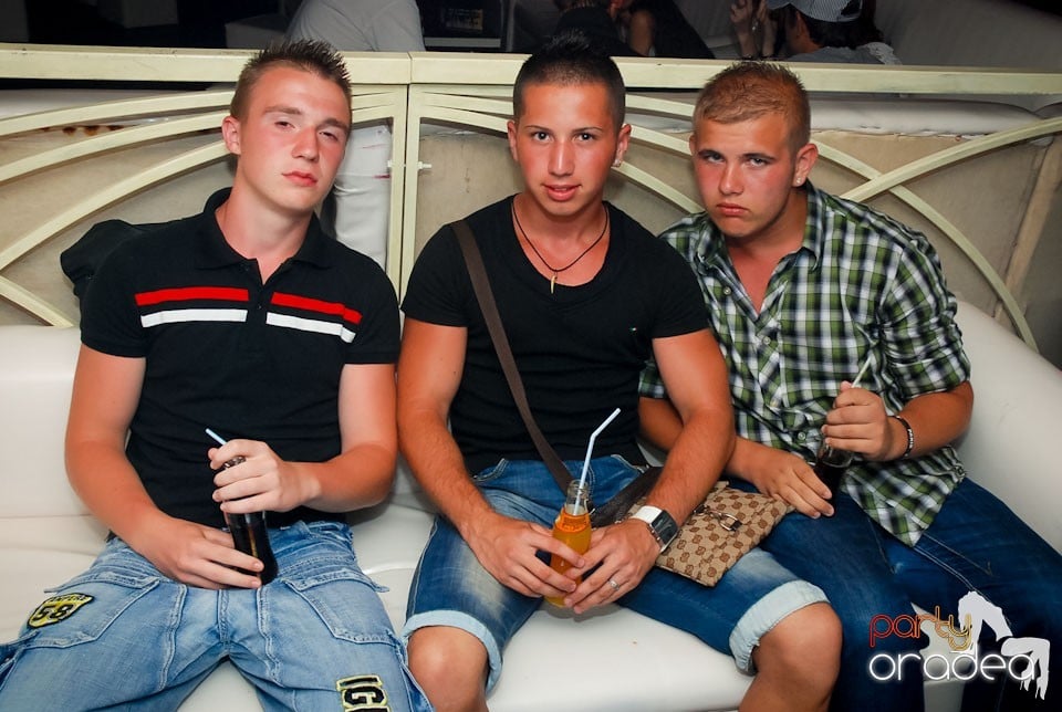 Romanian House Mafia în Club Atti's,