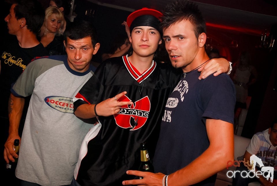 Romanian House Mafia în Club Atti's,