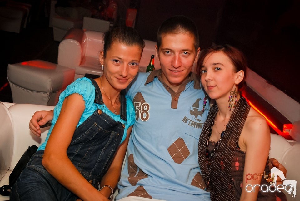 Romanian House Mafia în Club Atti's,
