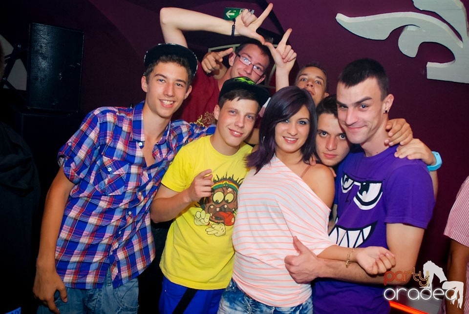 Romanian House Mafia în Club Atti's,