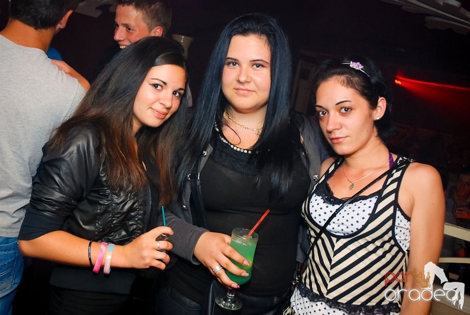 Romanian House Mafia în Club Atti's,