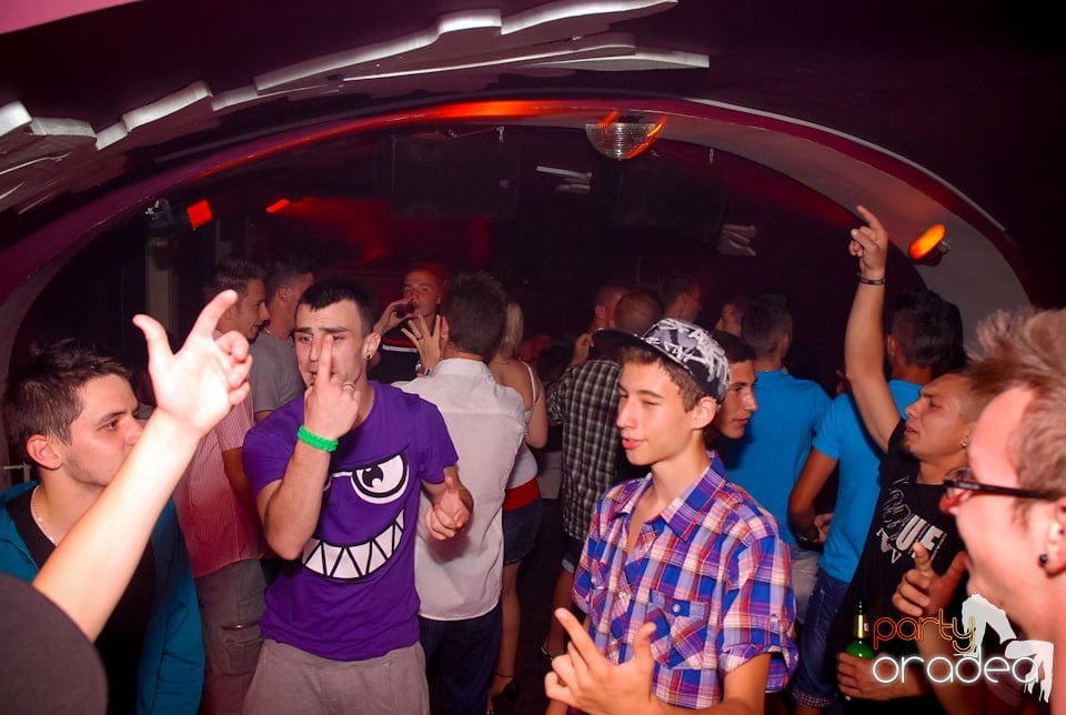Romanian House Mafia în Club Atti's,