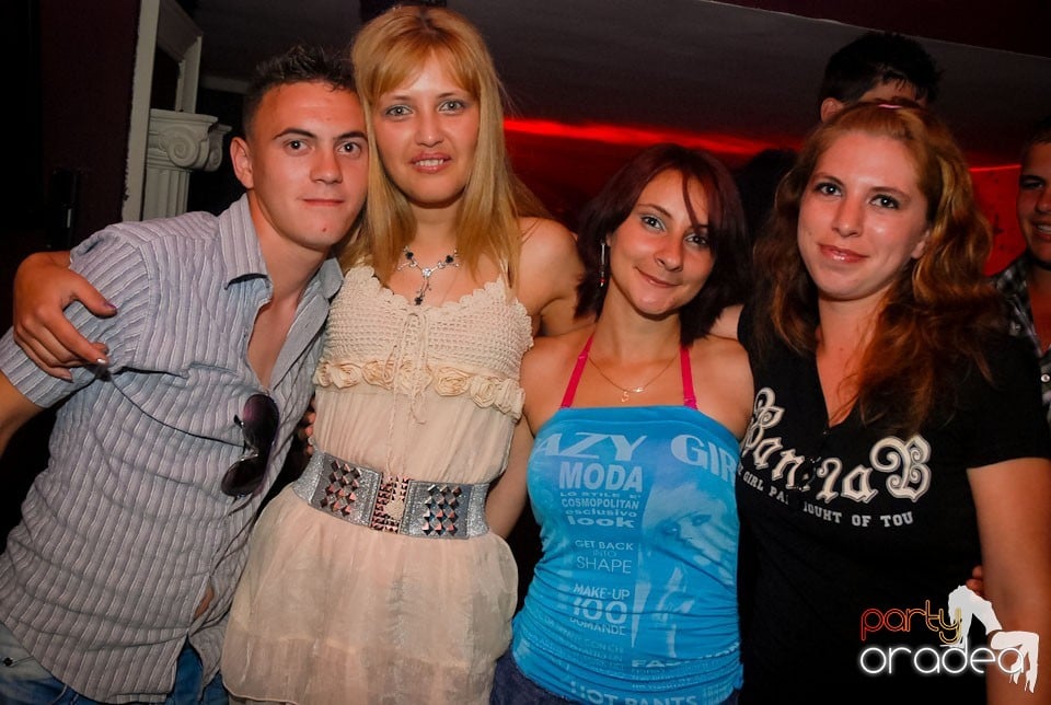 Romanian House Mafia în Club Atti's,