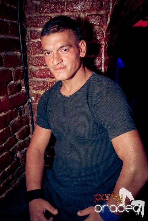 S-a sunat clopoţelul în Escape, 