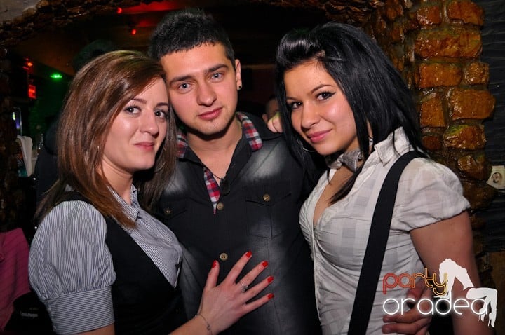 Să ridicăm oraşul în picioare,