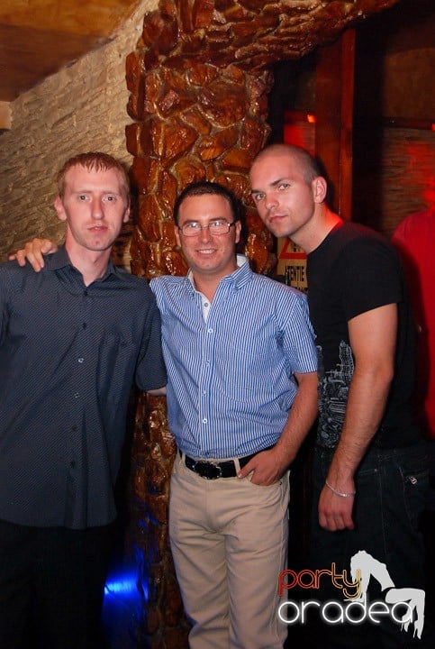 Sâmbătă distracţia continuă în Downtown, 