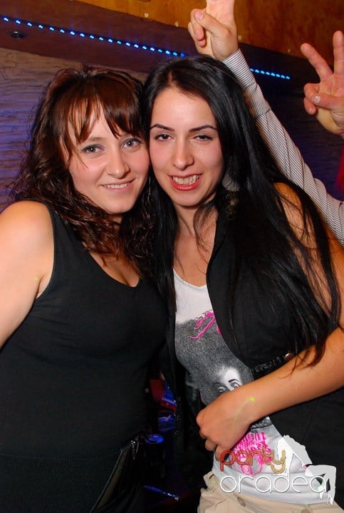 Sâmbătă distracţia continuă în Downtown, 