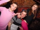 Sâmbătă e party în Club Escape