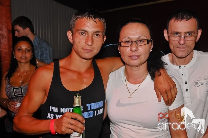 Sâmbătă în Disco Faház, 