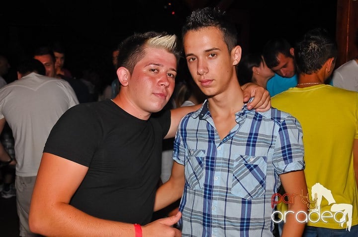 Sâmbătă în Disco Faház, 