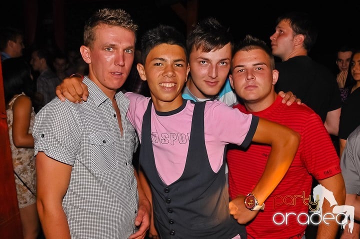 Sâmbătă în Disco Faház, 