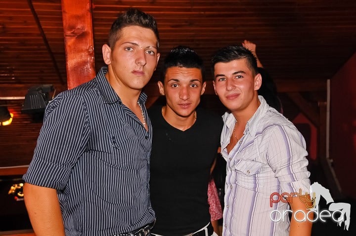 Sâmbătă în Disco Faház, 