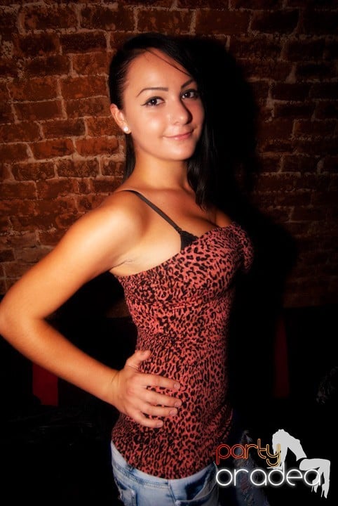 Sâmbătă în Escape, 