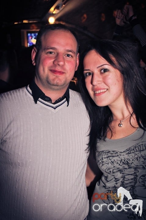 Sâmbăta începe cu Club Escape,