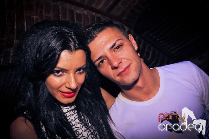 Sâmbăta începe cu Club Escape,
