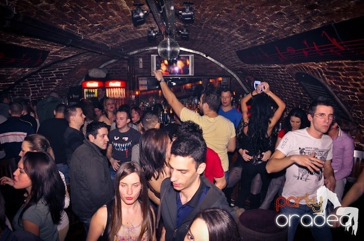 Sâmbăta începe cu Club Escape,