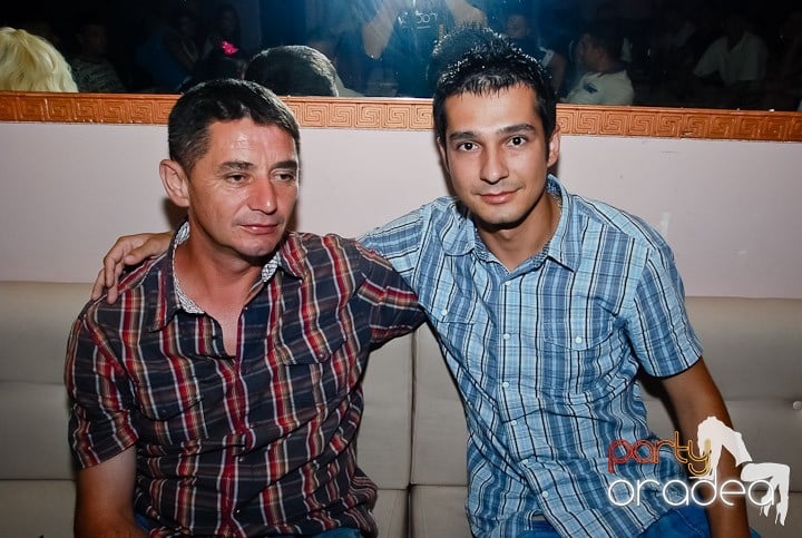 Sâmbătă noapte în Club Rio, 