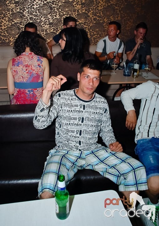 Sâmbătă noapte în Club Rio, 