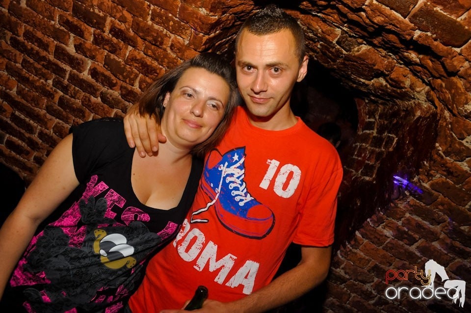 Sâmbătă noaptea @ Club Escape, 