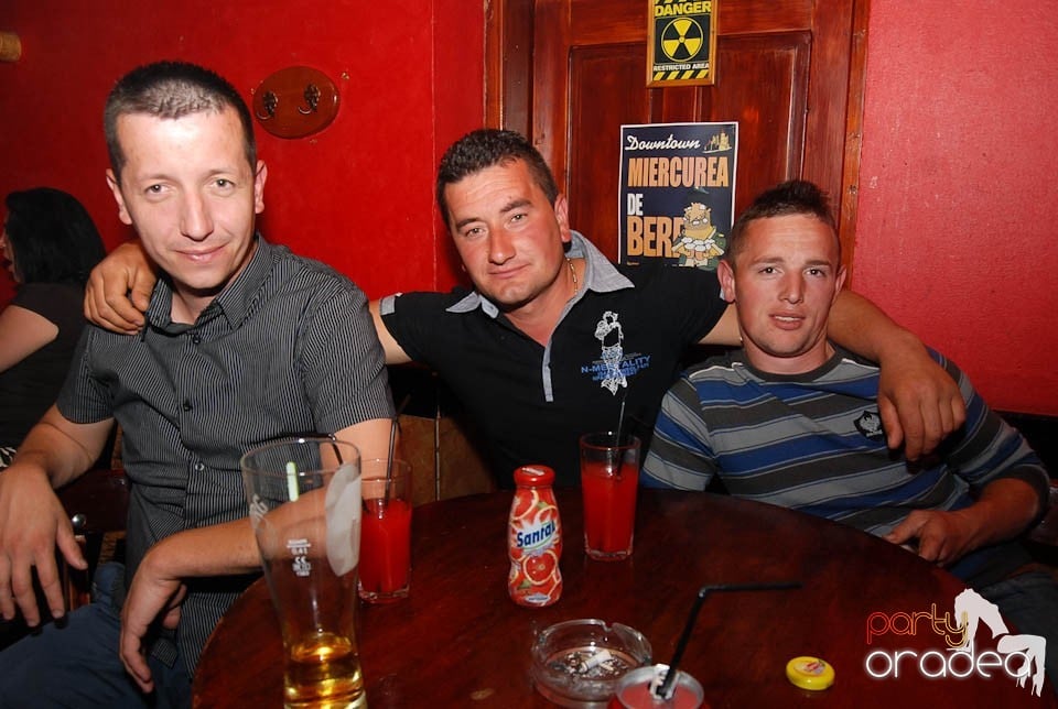 Sâmbătă noaptea e party în Downtown, 