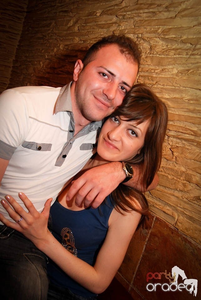 Sâmbătă noaptea în Club Downtown,