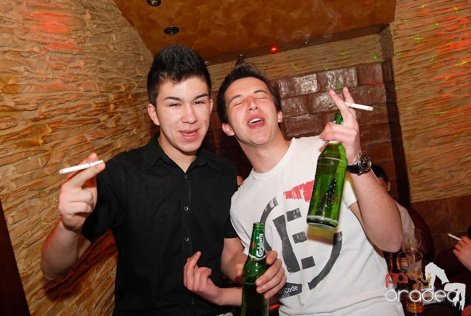 Sâmbătă noaptea în Club Downtown,