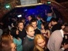 Sâmbătă noaptea în Club Escape