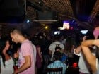 Sâmbătă noaptea în Club Escape