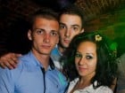 Sâmbătă noaptea în Club Escape