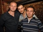 Sâmbătă noaptea în Club Escape