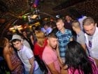 Sâmbătă noaptea în Club Escape