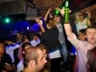 Sâmbătă noaptea în Club Escape