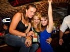 Sâmbătă noaptea în Club Escape