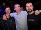 Sâmbătă noaptea în Club Escape