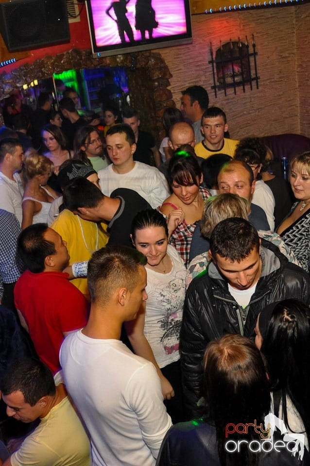 Sâmbătă noaptea în Downtown,