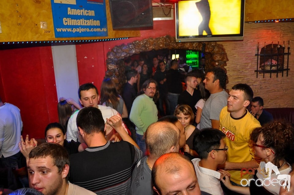 Sâmbătă noaptea în Downtown,