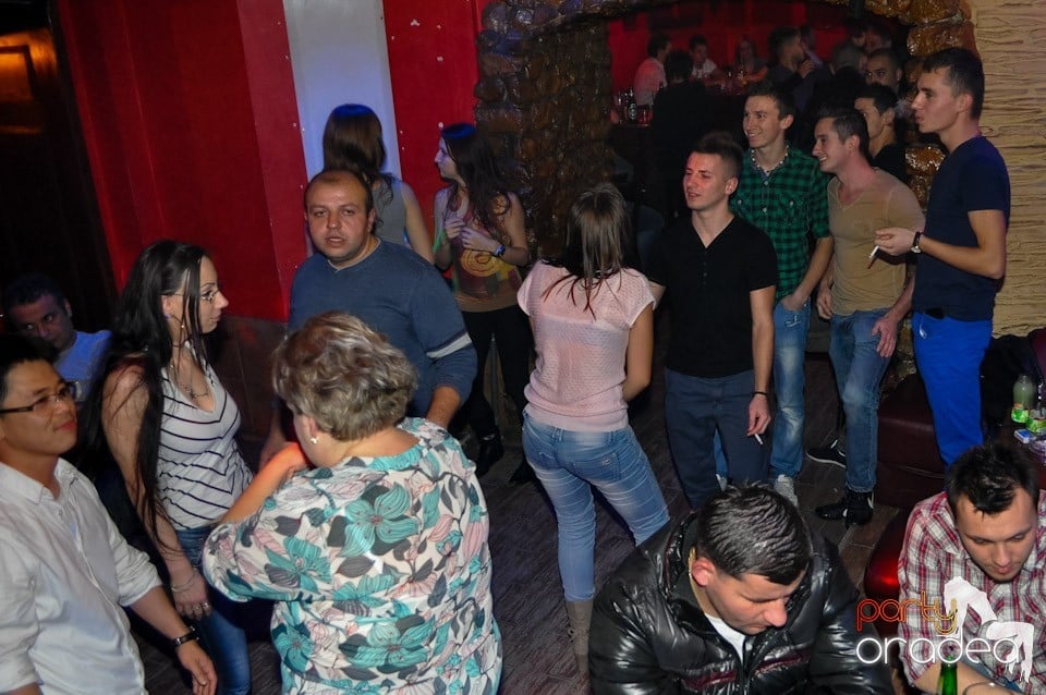 Sâmbătă noaptea în Downtown,