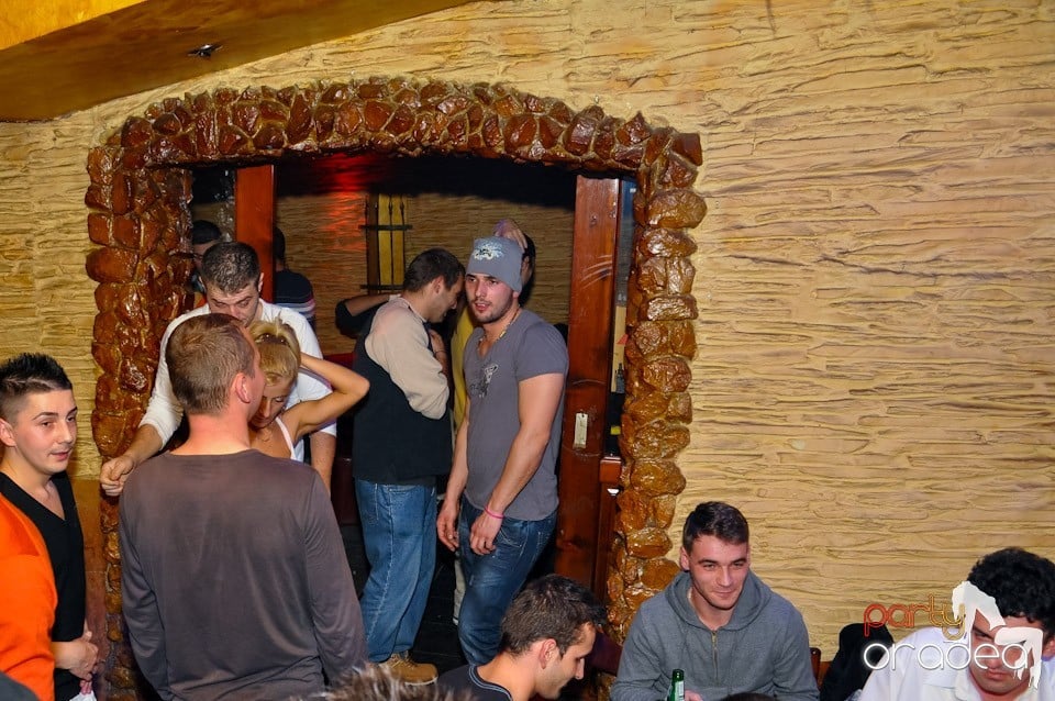 Sâmbătă noaptea în Downtown,