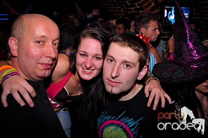 Sâmbătă noaptea în Escape, 