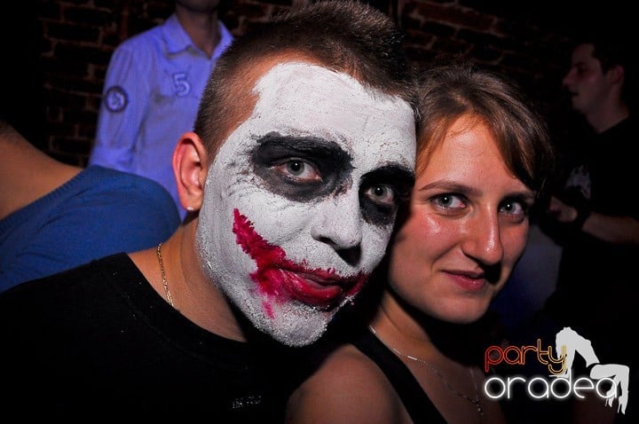 Sâmbătă noaptea în Escape, 