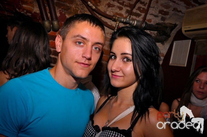 Sâmbătă noaptea în Escape, 