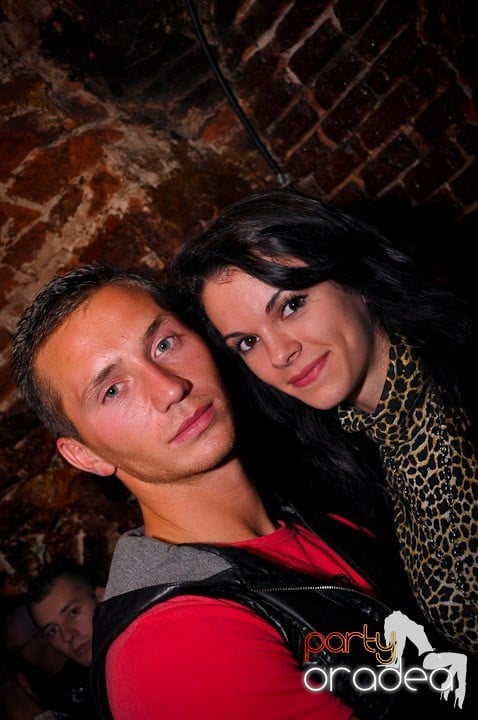 Sâmbătă noaptea în Escape, 