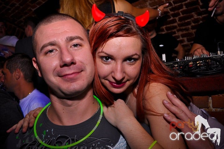 Sâmbătă noaptea în Escape, 