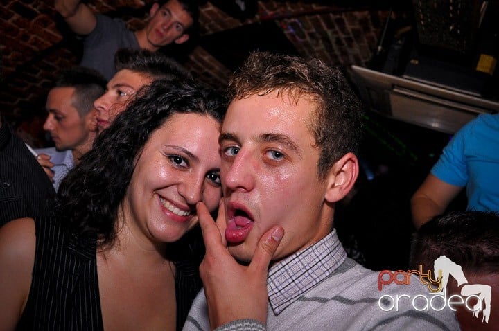 Sâmbătă noaptea în Escape, 