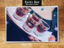 Sâmbătă Seara la Lord's Pub