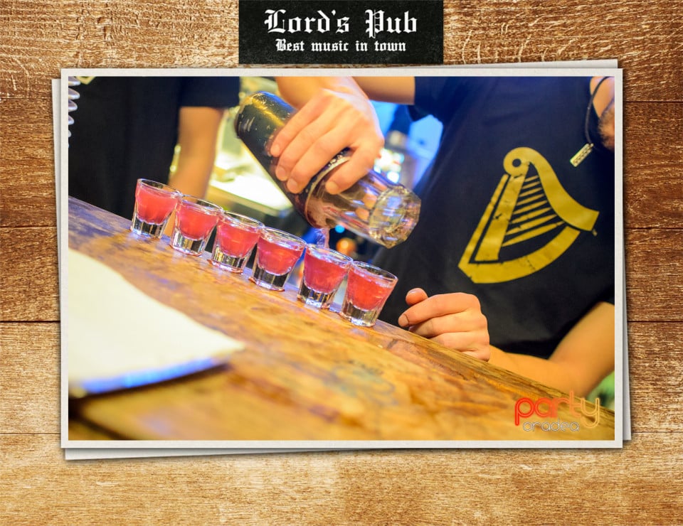 Sâmbătă Seara la Lord's Pub, Lord's Pub