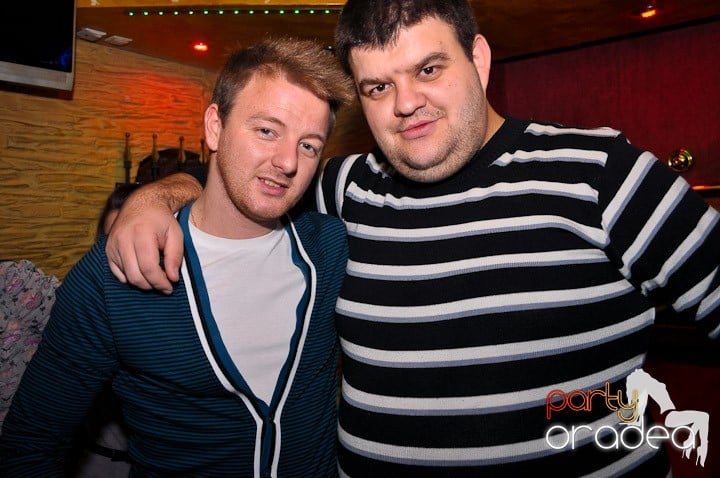 Sâmbătă seara în Downtown, 