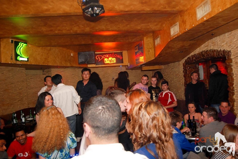 Sâmbătă seara în Downtown, 